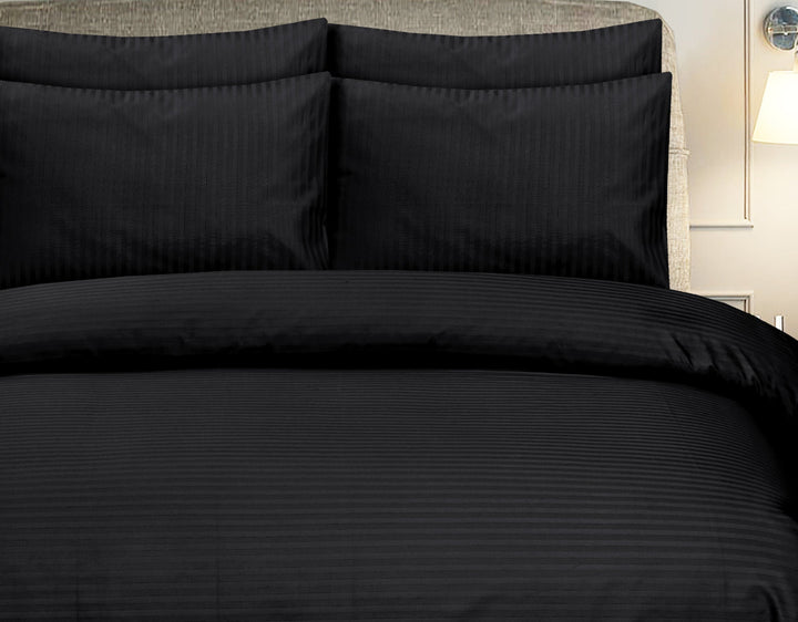 black bedroom sheets