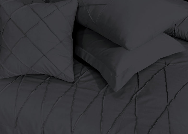 black bedroom sheets