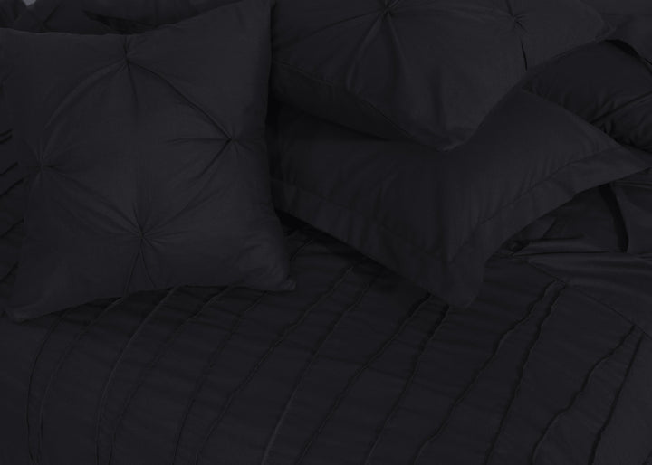 black bedroom sheets
