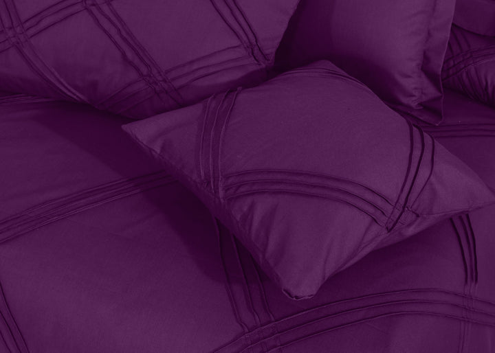design on bed sheet