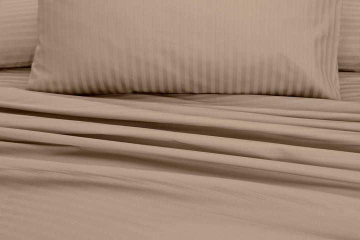 silk bed sheets