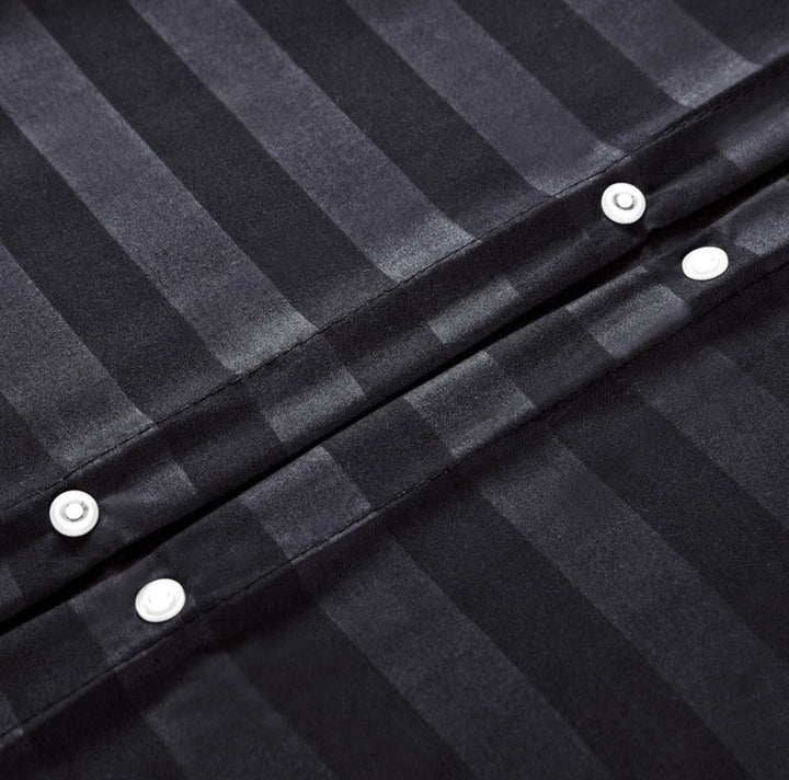 black bed sheets